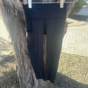 LULULEMON CROPPED LEGGINGS